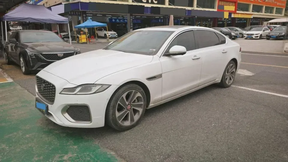 2021 Jaguar XFL 2.0T 200HP L4 8AT,autocango,china used car exporter,china ev exporter,chinese used car exporter,chinese used ev exporter