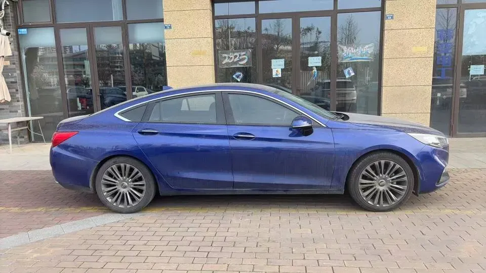 2019 HongQi H5 1.8T 180HP L4 6AT,autocango,china used car exporter,china ev exporter,chinese used car exporter,chinese used ev exporter