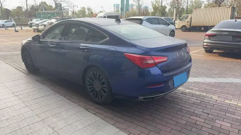 2019 HongQi H5 1.8T 180HP L4 6AT,autocango,china used car exporter,china ev exporter,chinese used car exporter,chinese used ev exporter