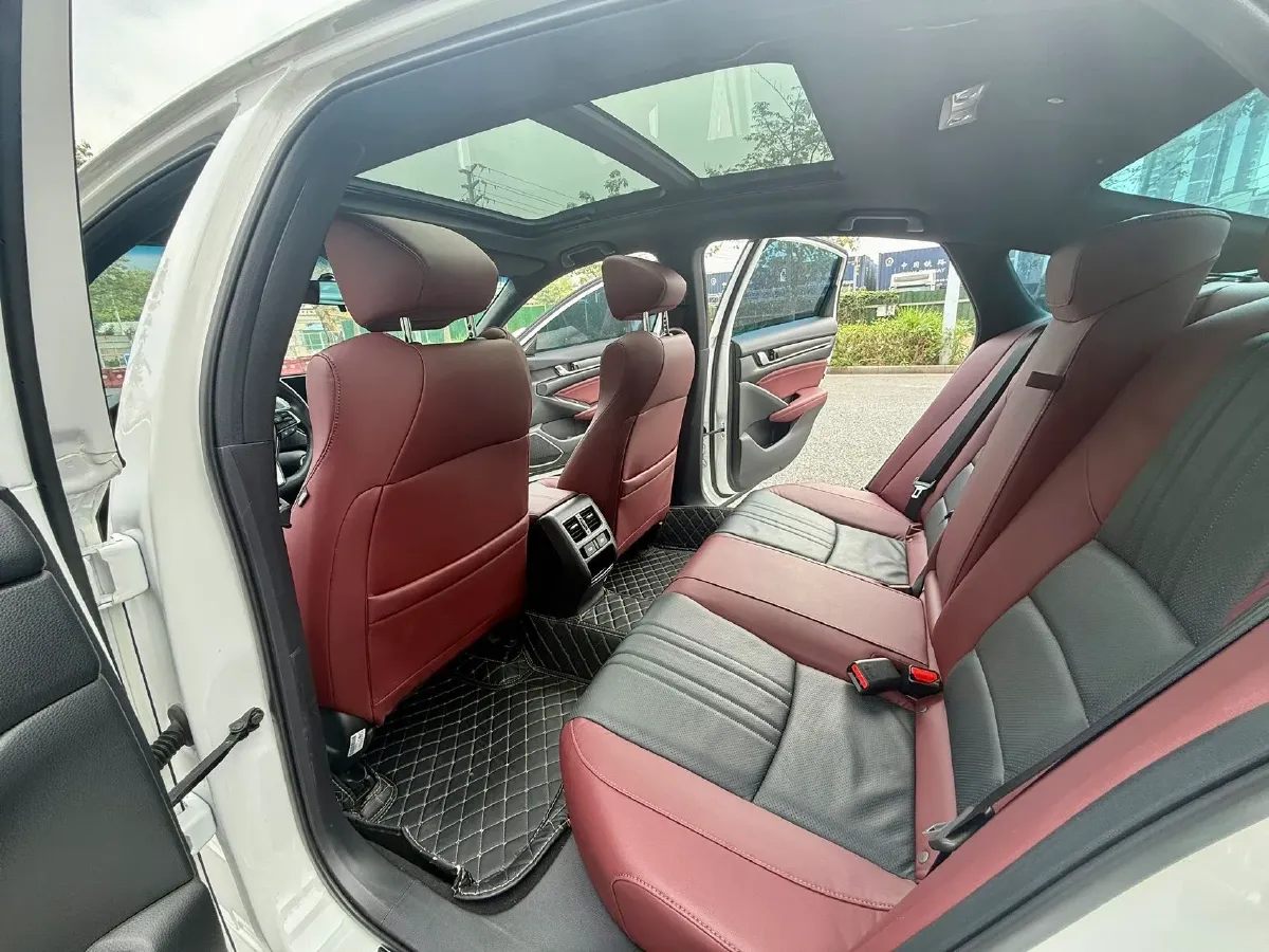 2022 Honda Inspire 1.5T 194HP L4 CVT,autocango,china used car exporter,china ev exporter,chinese used car exporter,chinese used ev exporter