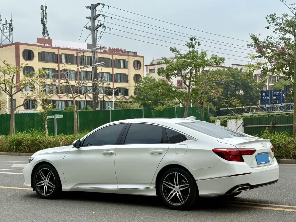 2022 Honda Inspire 1.5T 194HP L4 CVT,autocango,china used car exporter,china ev exporter,chinese used car exporter,chinese used ev exporter