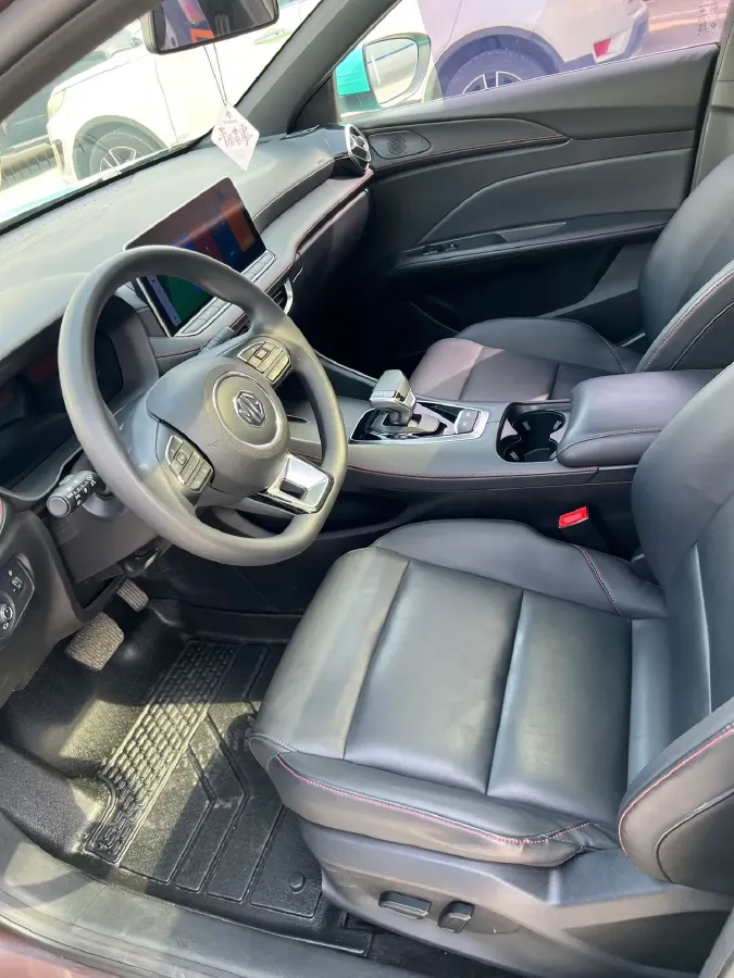 2025 MG 5 1.5T 181HP L4 7DCT,autocango,china used car exporter,china ev exporter,chinese used car exporter,chinese used ev exporter