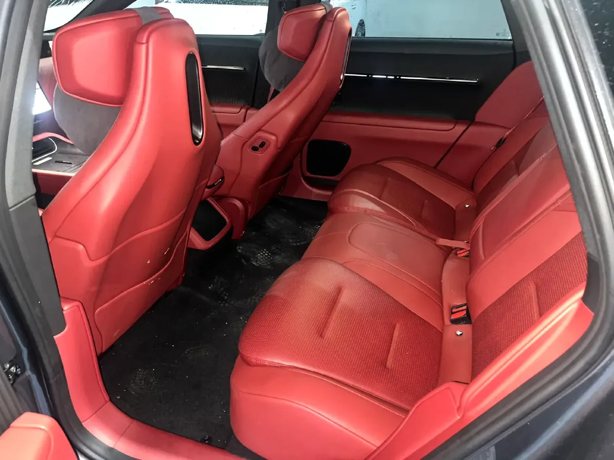 2025 Avatr 12 BEV,autocango,china used car exporter,china ev exporter,chinese used car exporter,chinese used ev exporter