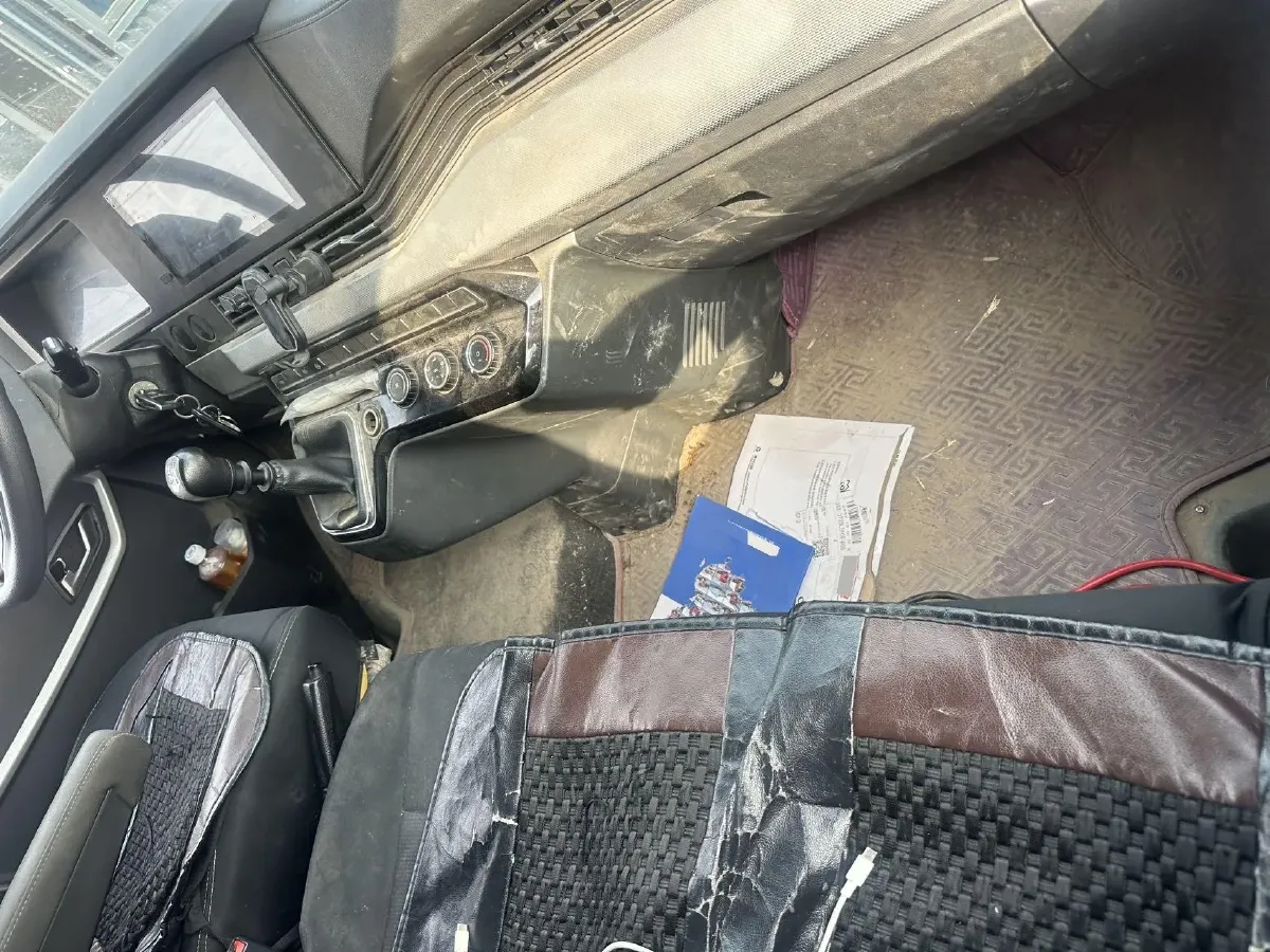 2023 Ford Transit 2.0T 220HP L4 5MT,autocango,china used car exporter,china ev exporter,chinese used car exporter,chinese used ev exporter