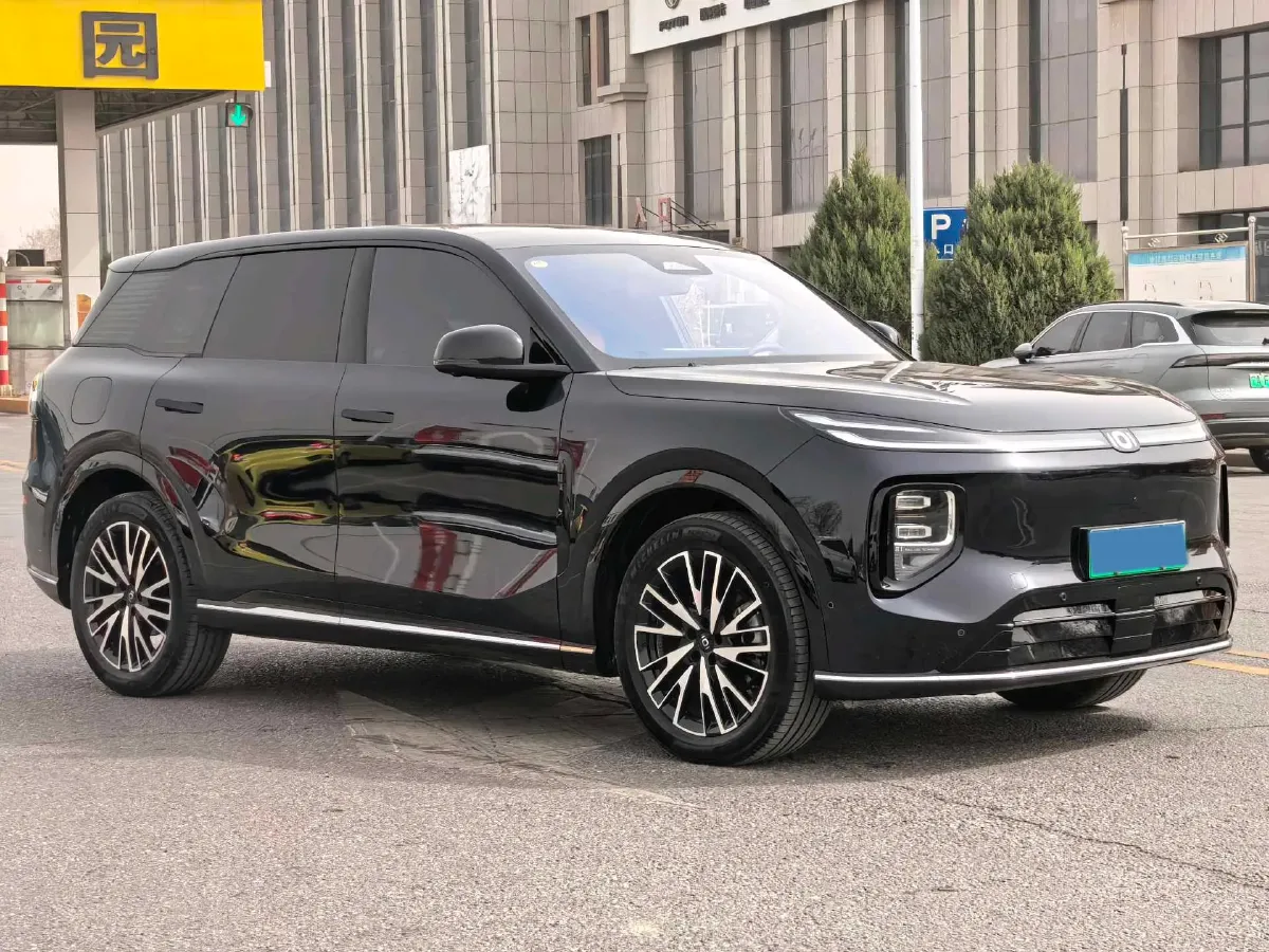 2025 ChangAn QiYuan Q07 1.5T 150HP L4 E-CVT PHEV,autocango,china used car exporter,china ev exporter,chinese used car exporter,chinese used ev exporter