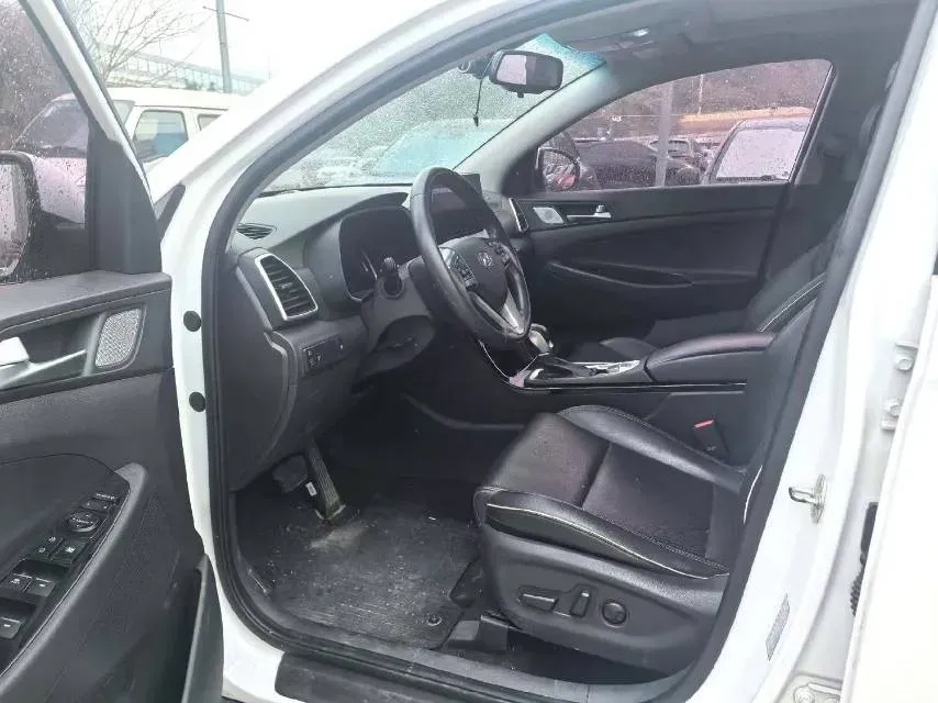 2019 Hyundai Tucson 1.6T 177HP L4 7DCT,autocango,china used car exporter,china ev exporter,chinese used car exporter,chinese used ev exporter