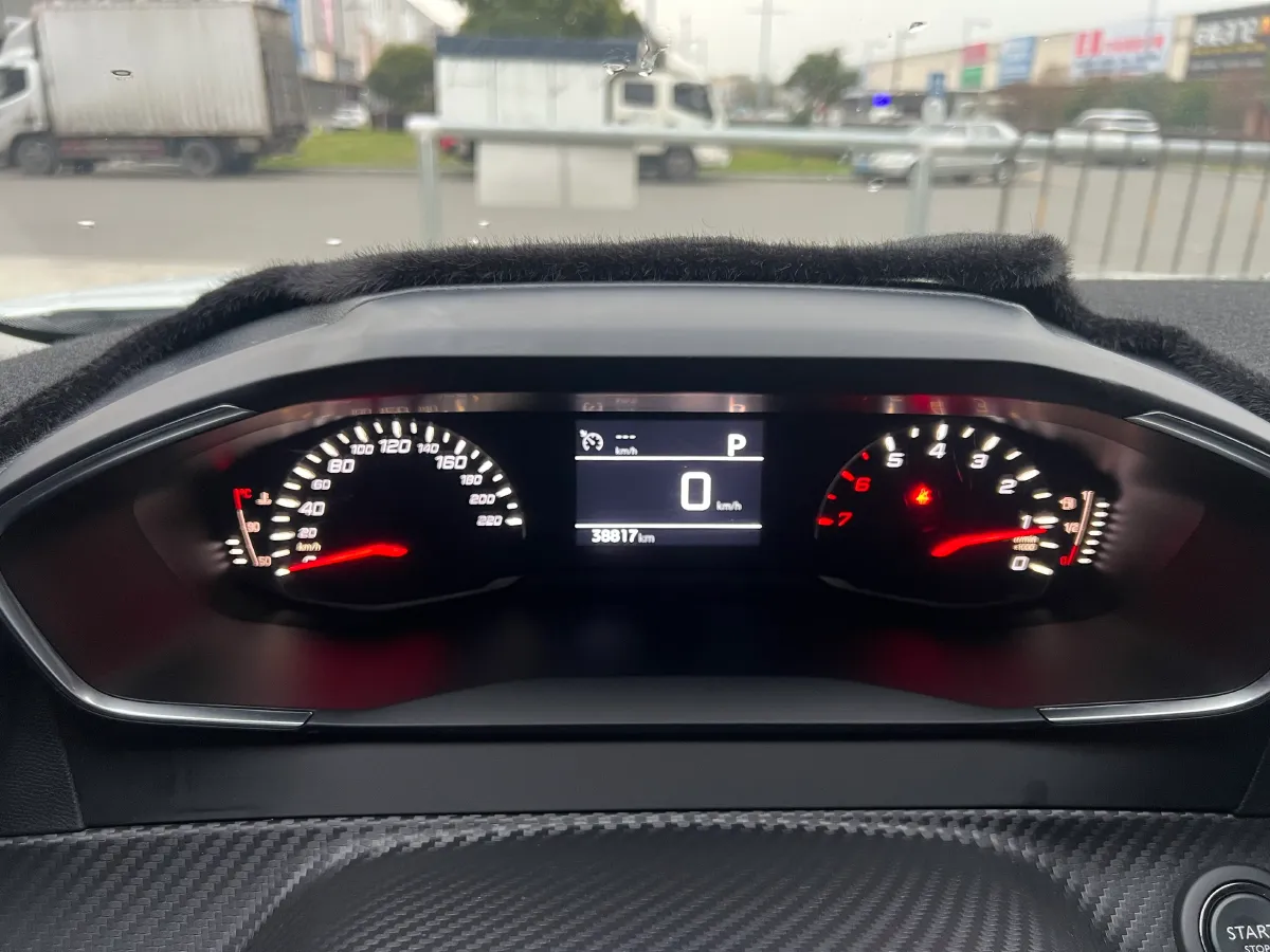 2022 Peugeot 2008 1.2T 136HP L3 6DCT,autocango,china used car exporter,china ev exporter,chinese used car exporter,chinese used ev exporter