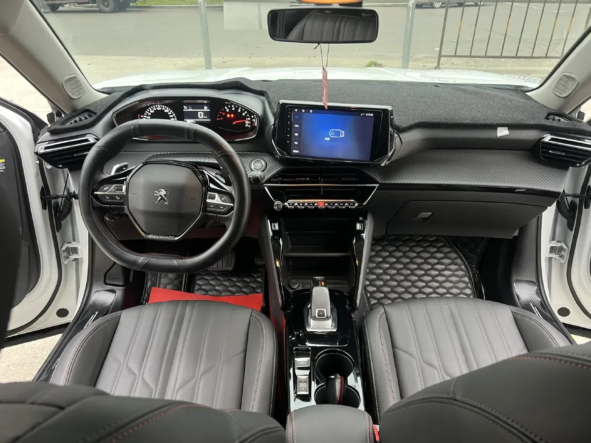 2022 Peugeot 2008 1.2T 136HP L3 6DCT,autocango,china used car exporter,china ev exporter,chinese used car exporter,chinese used ev exporter