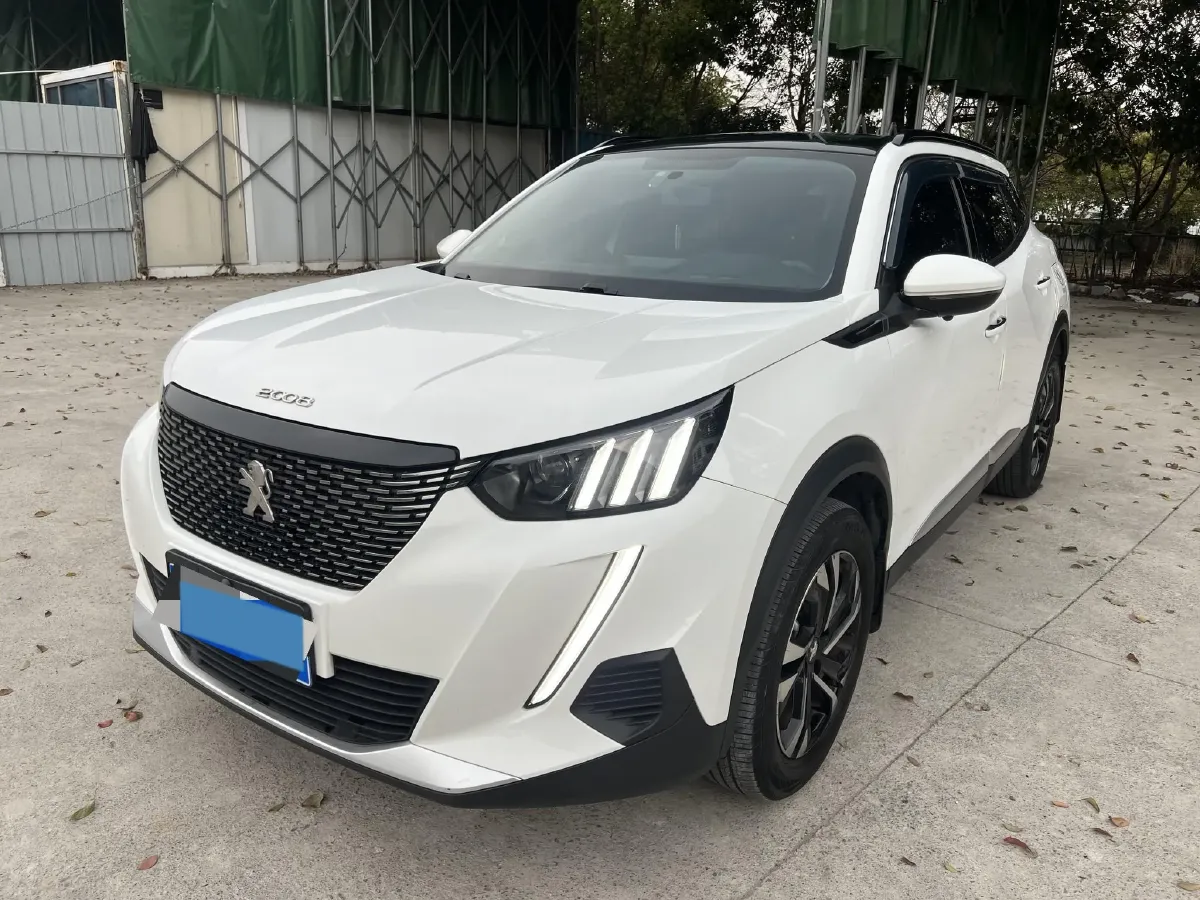 2022 Peugeot 2008 1.2T 136HP L3 6DCT,autocango,china used car exporter,china ev exporter,chinese used car exporter,chinese used ev exporter