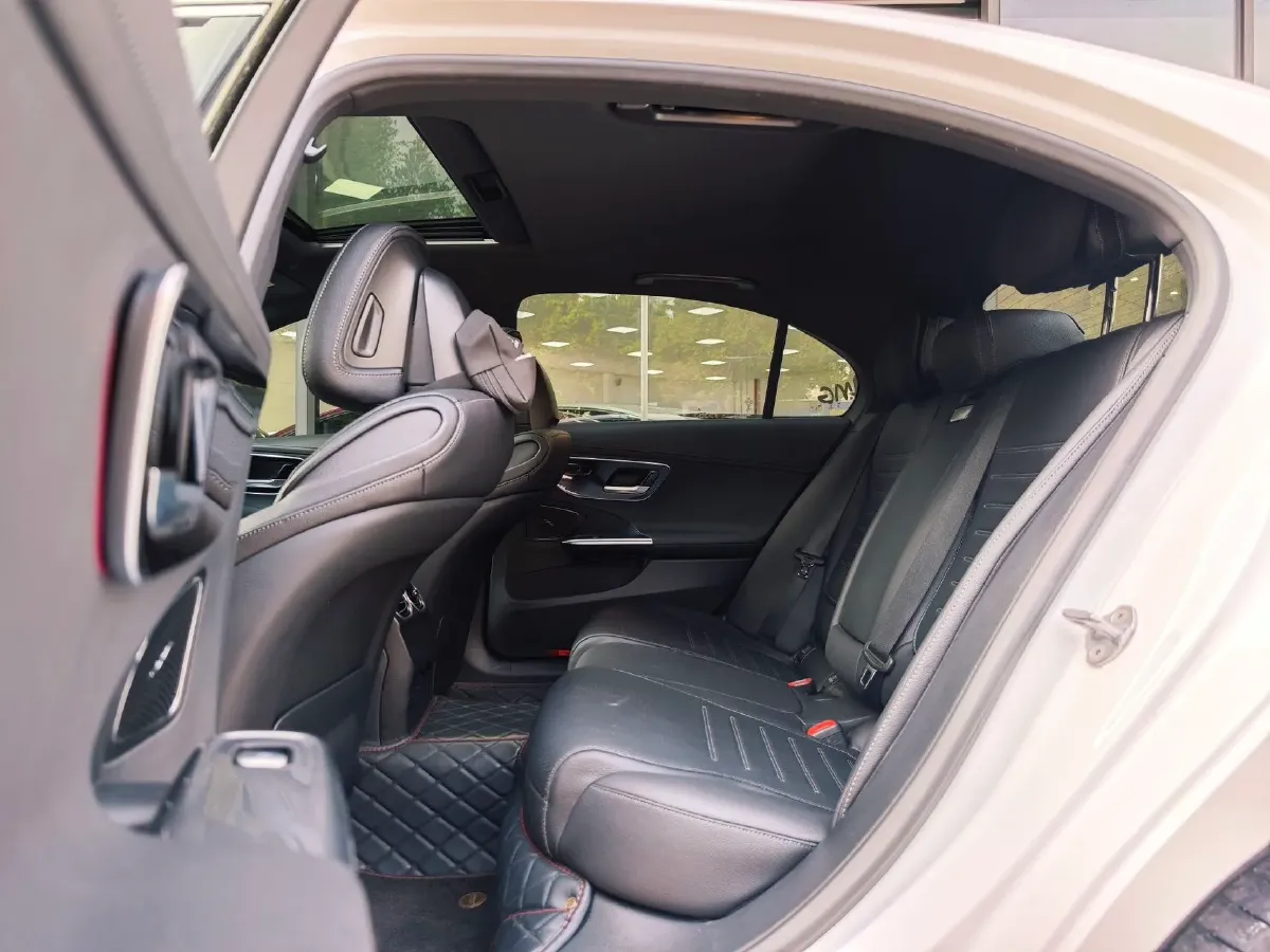 2022 Mercedes-Benz C Class 1.5T 170HP L4 9AT,autocango,china used car exporter,china ev exporter,chinese used car exporter,chinese used ev exporter