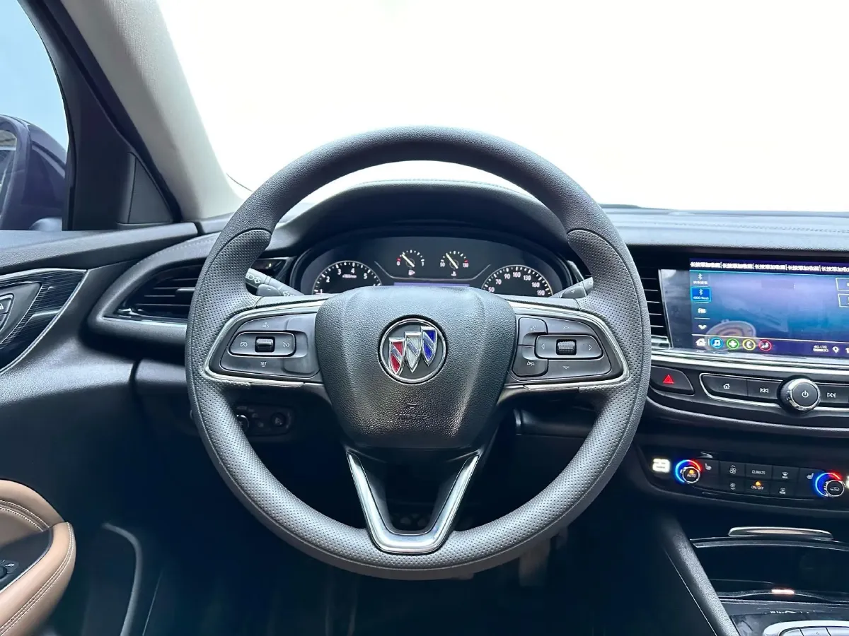2022 Buick Regal 1.5T 169HP L4 9AT,autocango,china used car exporter,china ev exporter,chinese used car exporter,chinese used ev exporter