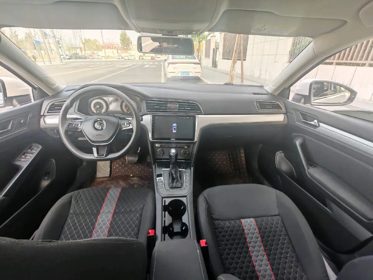 2018 Volkswagen Lamando 1.4T 131HP L4 7DCT,autocango,china used car exporter,china ev exporter,chinese used car exporter,chinese used ev exporter