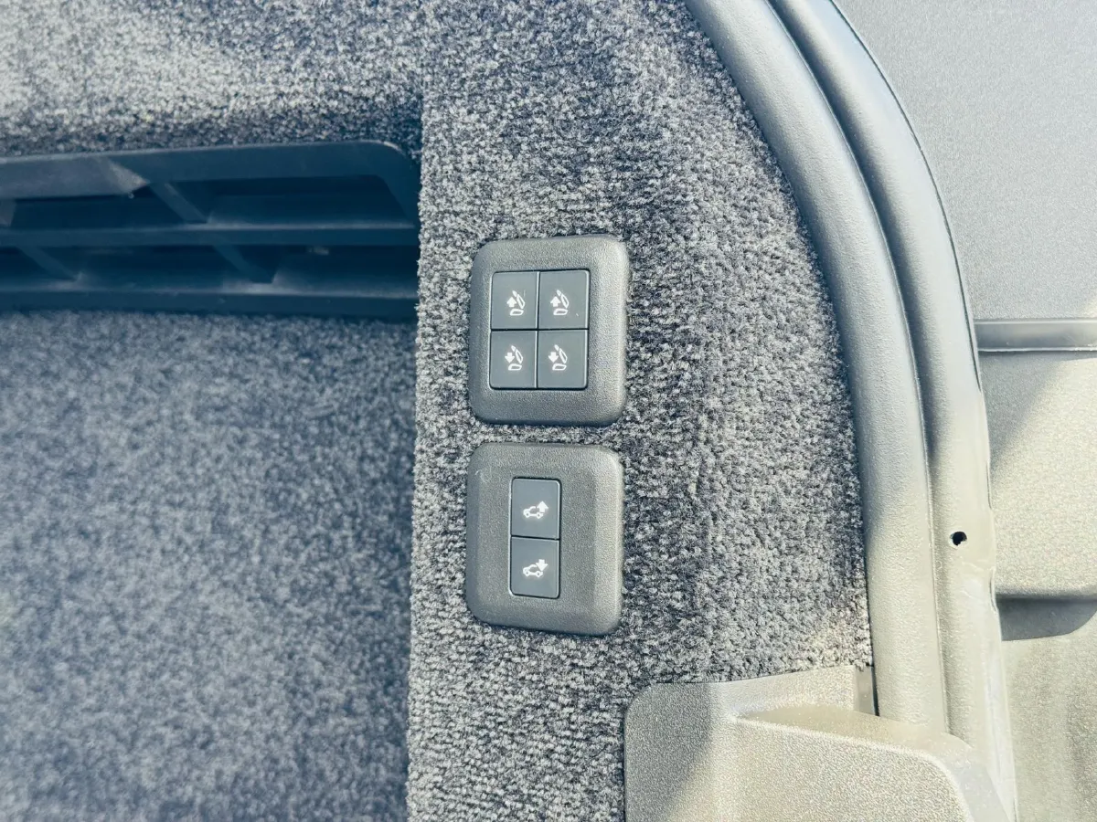 2018 Land Rover Range Rover 3.0T 340HP V6 8AT,autocango,china used car exporter,china ev exporter,chinese used car exporter,chinese used ev exporter