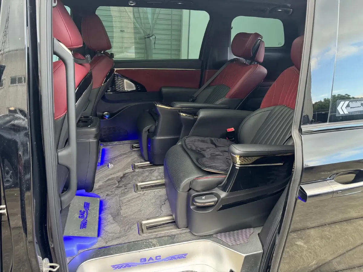 2023 GAC Trumpchi M8 2.0T 252HP L4 8AT,autocango,china used car exporter,china ev exporter,chinese used car exporter,chinese used ev exporter