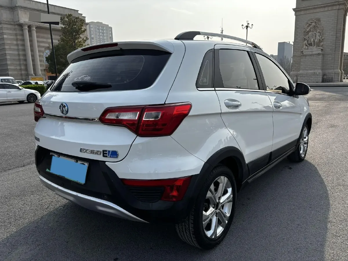 2018 Soueast DX3 BEV 40.4KWH,autocango,china used car exporter,china ev exporter,chinese used car exporter,chinese used ev exporter