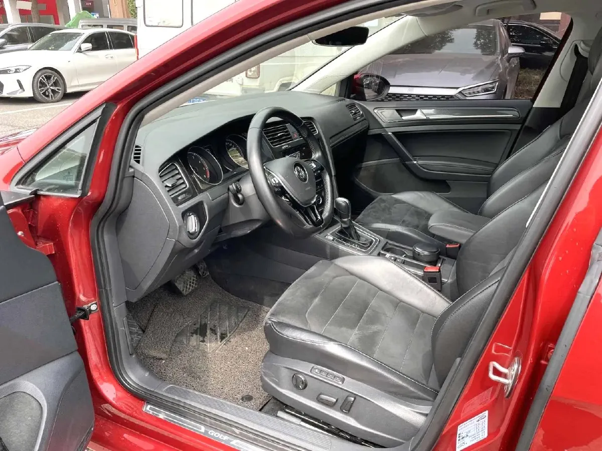 2018 Volkswagen Golf 1.4T 131HP L4 7DCT,autocango,china used car exporter,china ev exporter,chinese used car exporter,chinese used ev exporter