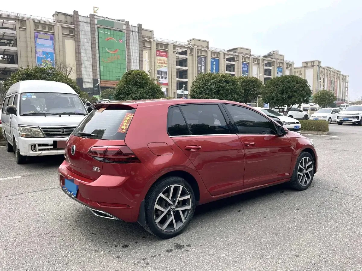 2018 Volkswagen Golf 1.4T 131HP L4 7DCT,autocango,china used car exporter,china ev exporter,chinese used car exporter,chinese used ev exporter