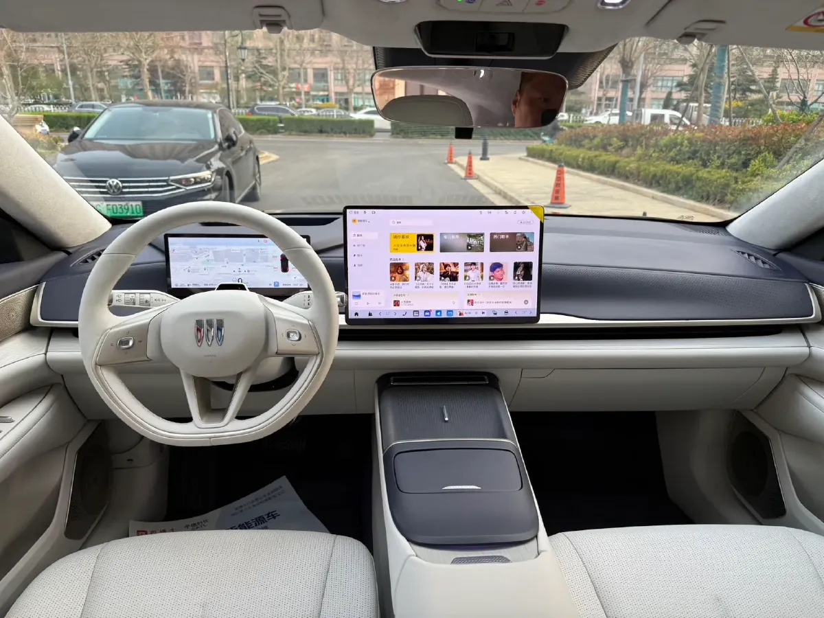 2026 Avatr 07 1.5T 156HP L4 REEV,autocango,china used car exporter,china ev exporter,chinese used car exporter,chinese used ev exporter