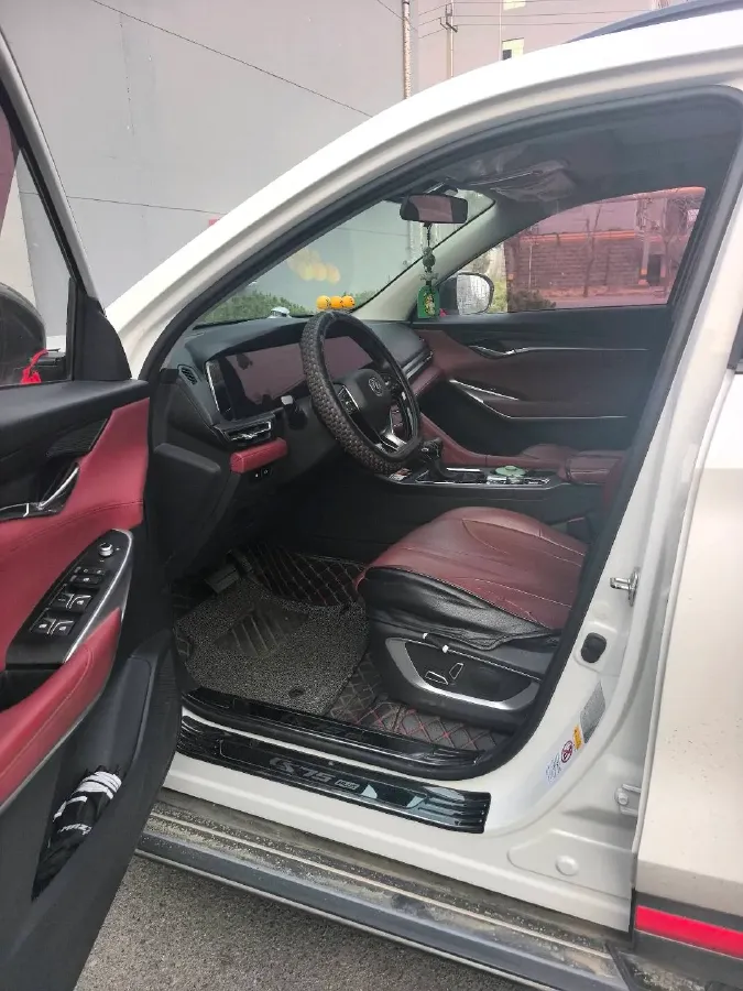 2020 ChangAn CS75 Plus 1.5T 178HP L4 6AT,autocango,china used car exporter,china ev exporter,chinese used car exporter,chinese used ev exporter