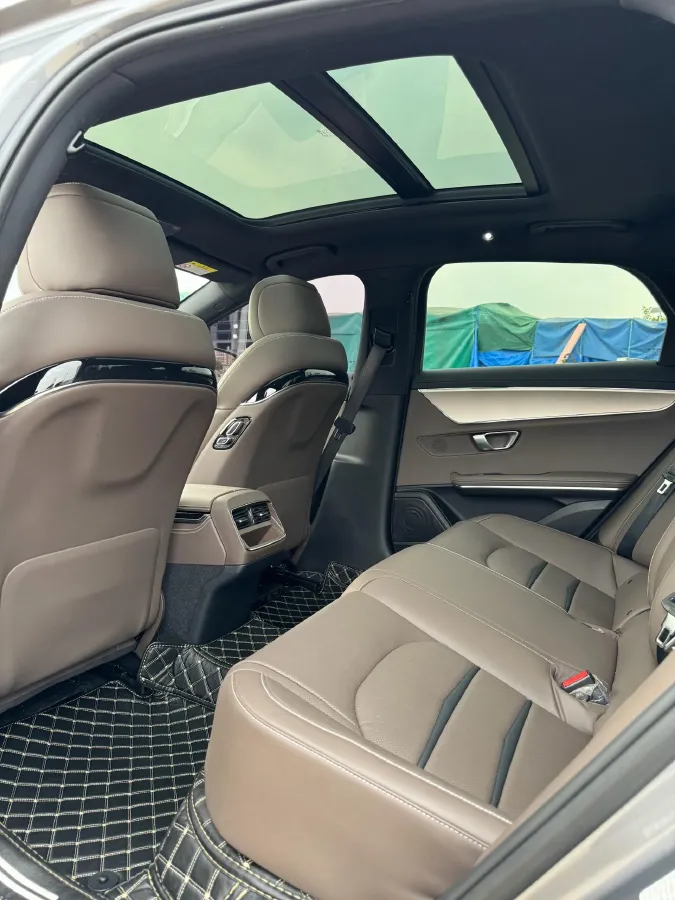 2020 WEY VV7 2.0T 227HP L4 7DCT PHEV,autocango,china used car exporter,china ev exporter,chinese used car exporter,chinese used ev exporter