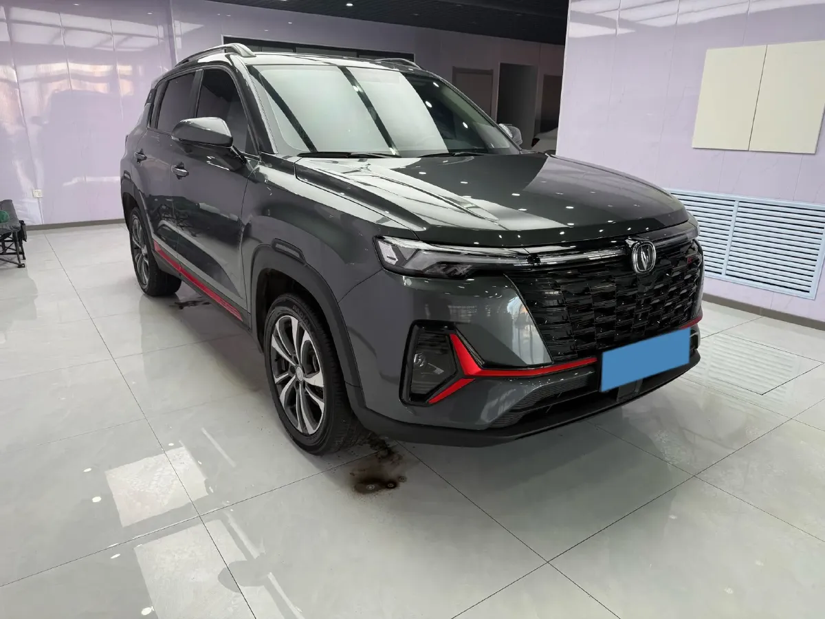 2022 ChangAn CS35 Plus 1.4T 160HP L4 7DCT,autocango,china used car exporter,china ev exporter,chinese used car exporter,chinese used ev exporter