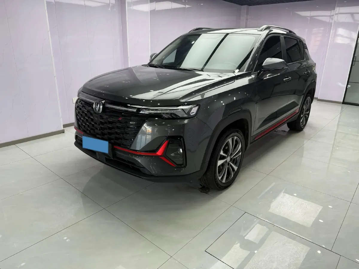 2022 ChangAn CS35 Plus 1.4T 160HP L4 7DCT,autocango,china used car exporter,china ev exporter,chinese used car exporter,chinese used ev exporter
