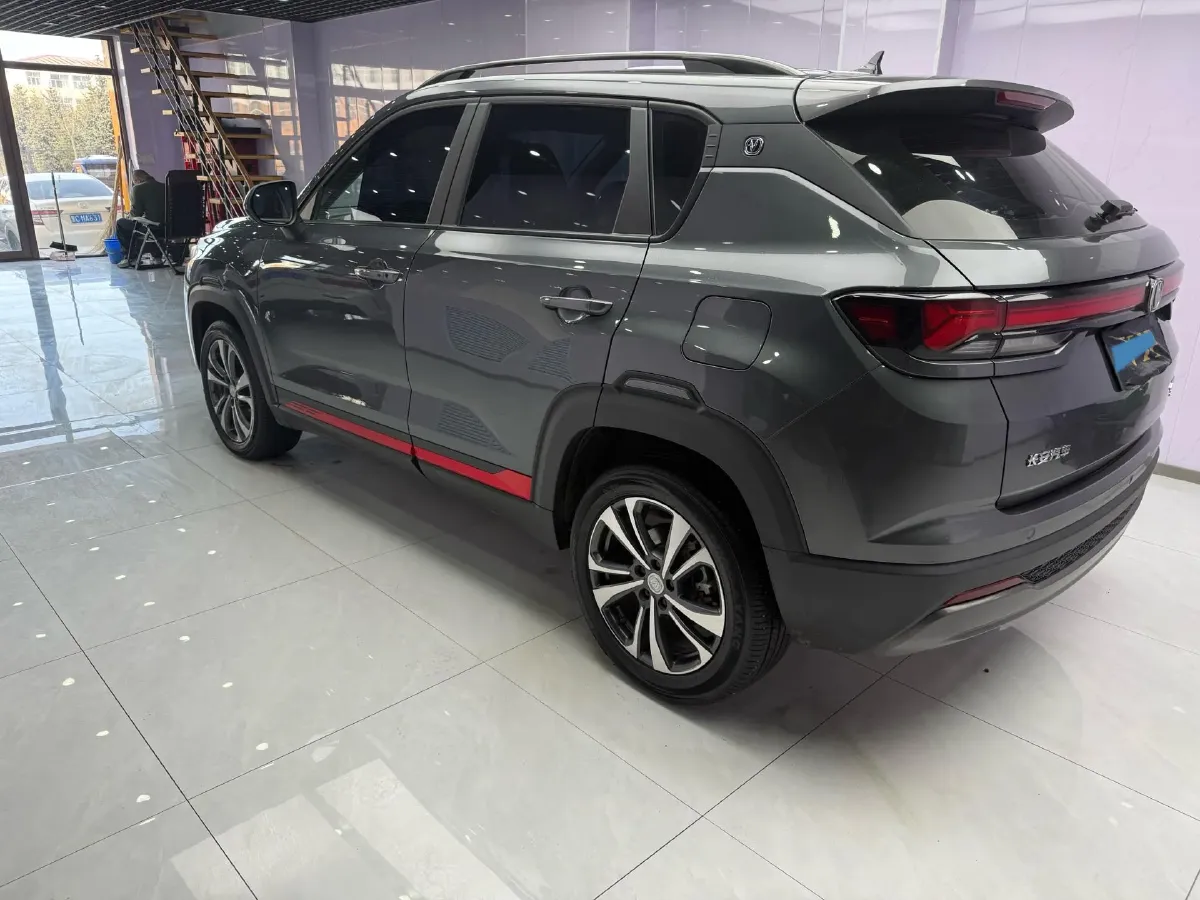 2022 ChangAn CS35 Plus 1.4T 160HP L4 7DCT,autocango,china used car exporter,china ev exporter,chinese used car exporter,chinese used ev exporter