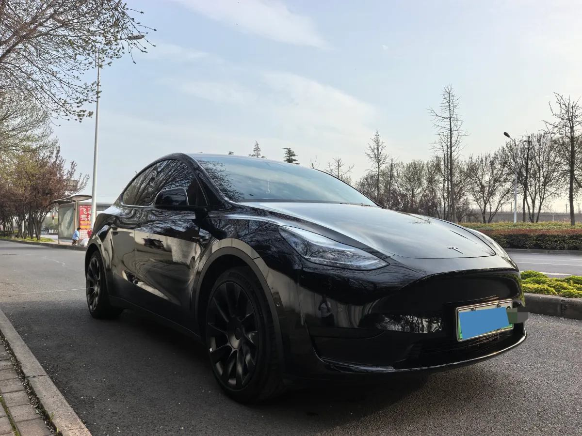 2022 Tesla Model Y BEV 60KWH,autocango,china used car exporter,china ev exporter,chinese used car exporter,chinese used ev exporter