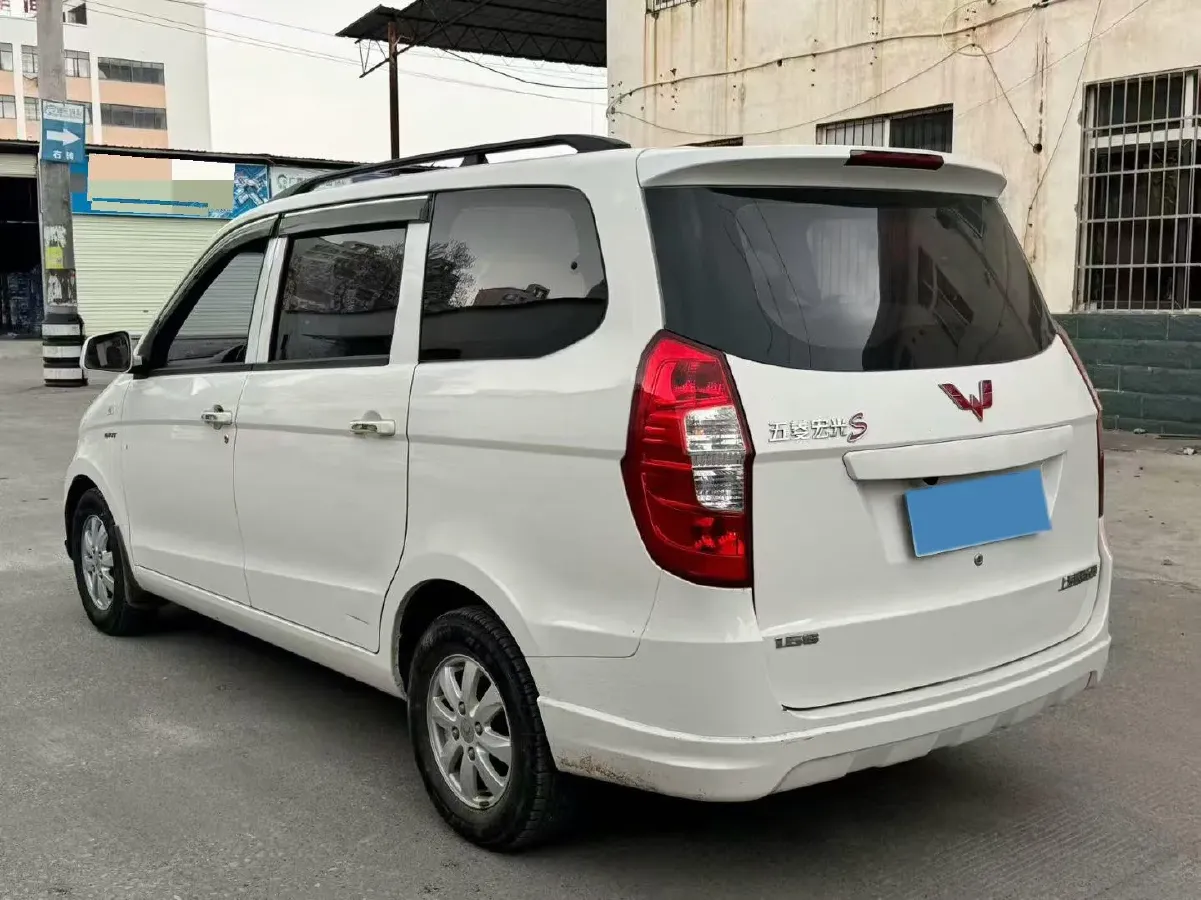 2016 WuLing HongGuang 1.5L 112HP L4 5MT,autocango,china used car exporter,china ev exporter,chinese used car exporter,chinese used ev exporter