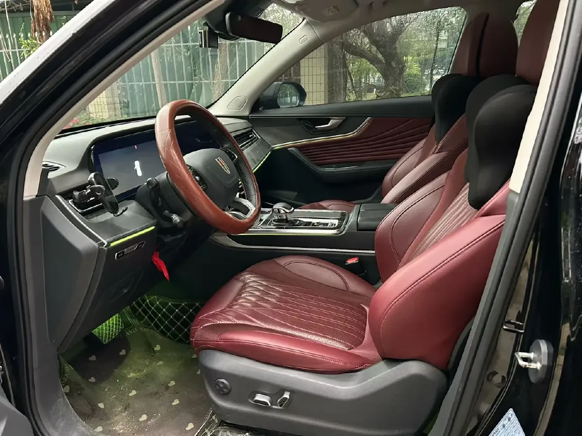 2023 HongQi HS5 2.0T 252HP L4 8AT,autocango,china used car exporter,china ev exporter,chinese used car exporter,chinese used ev exporter