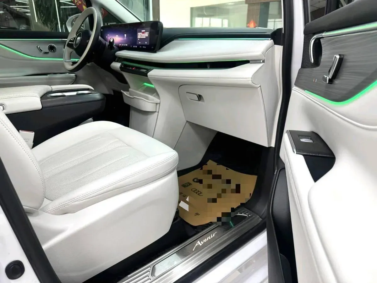 2024 Buick GL8 1.5T 180HP L4 2DHT PHEV 24.4KWH,autocango,china used car exporter,china ev exporter,chinese used car exporter,chinese used ev exporter