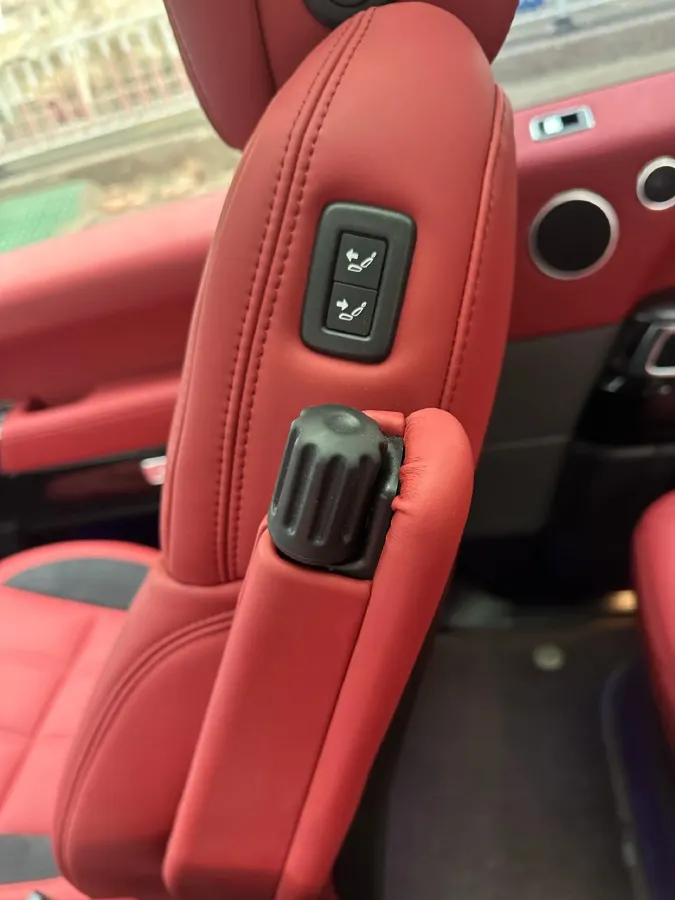 2018 Land Rover Range Rover Sport 3.0T 340HP V6 8AT,autocango,china used car exporter,china ev exporter,chinese used car exporter,chinese used ev exporter