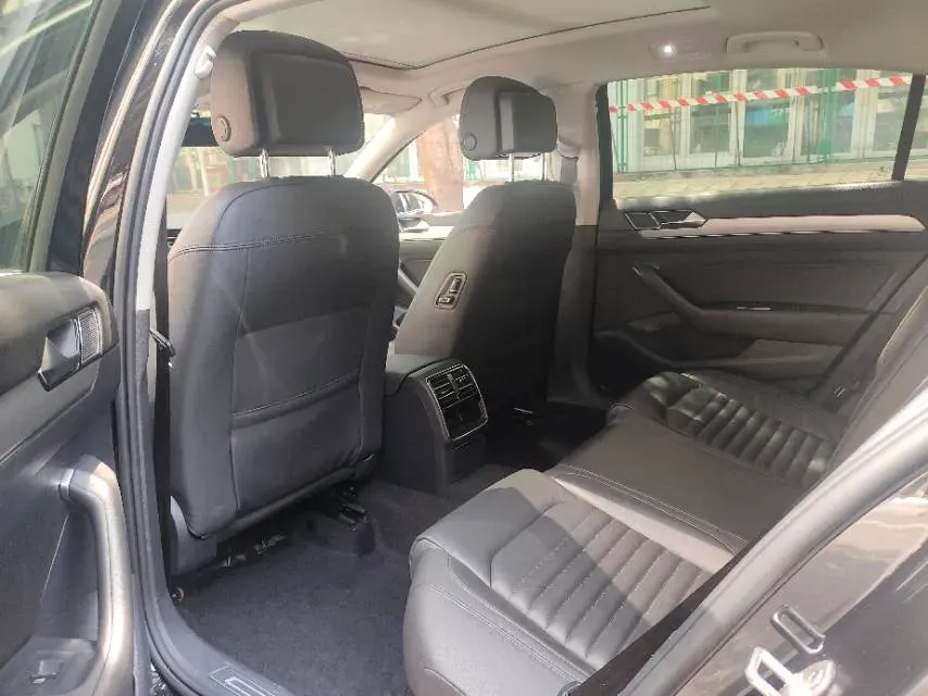 2019 Chevrolet Malibu XL 2.0T 241HP L4 9AT,autocango,china used car exporter,china ev exporter,chinese used car exporter,chinese used ev exporter