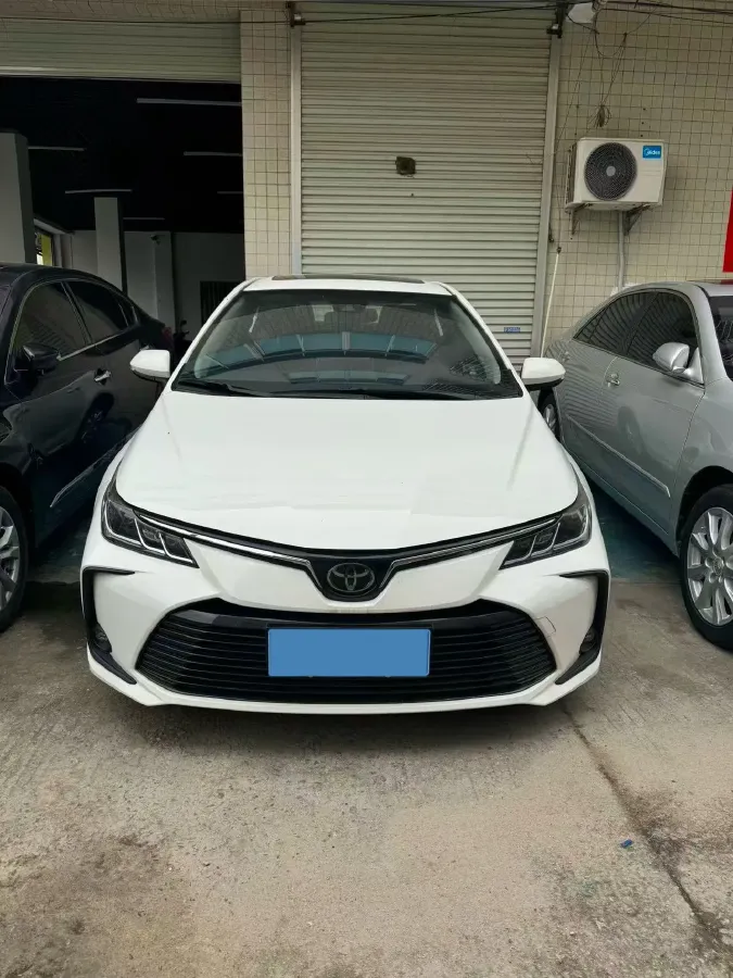 2021 Toyota Corolla 1.2T 116HP L4 CVT,autocango,china used car exporter,china ev exporter,chinese used car exporter,chinese used ev exporter