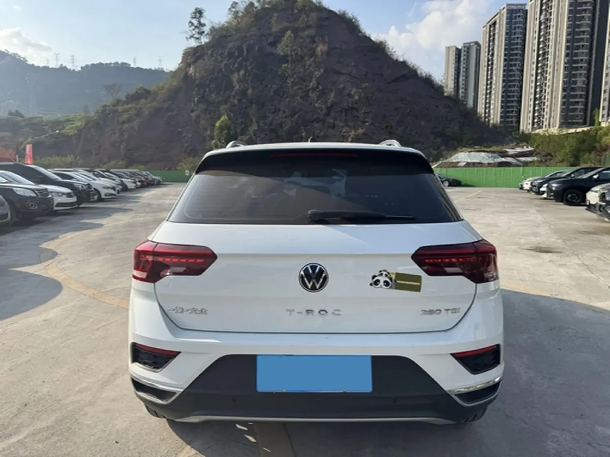 2022 Volkswagen T-Roc 1.4T 150HP L4 7DCT,autocango,china used car exporter,china ev exporter,chinese used car exporter,chinese used ev exporter