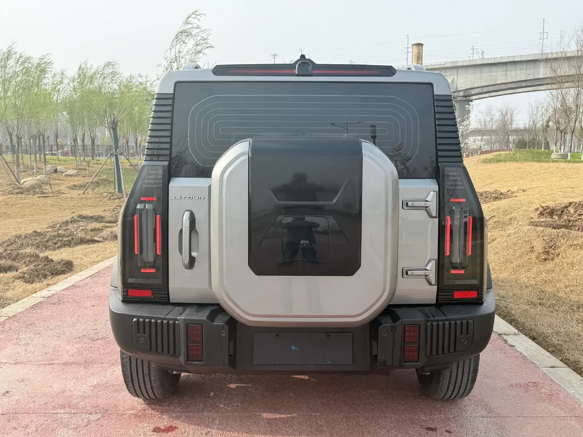 2023 Jetour Traveller 1.5T 184HP L4 7DCT,autocango,china used car exporter,china ev exporter,chinese used car exporter,chinese used ev exporter