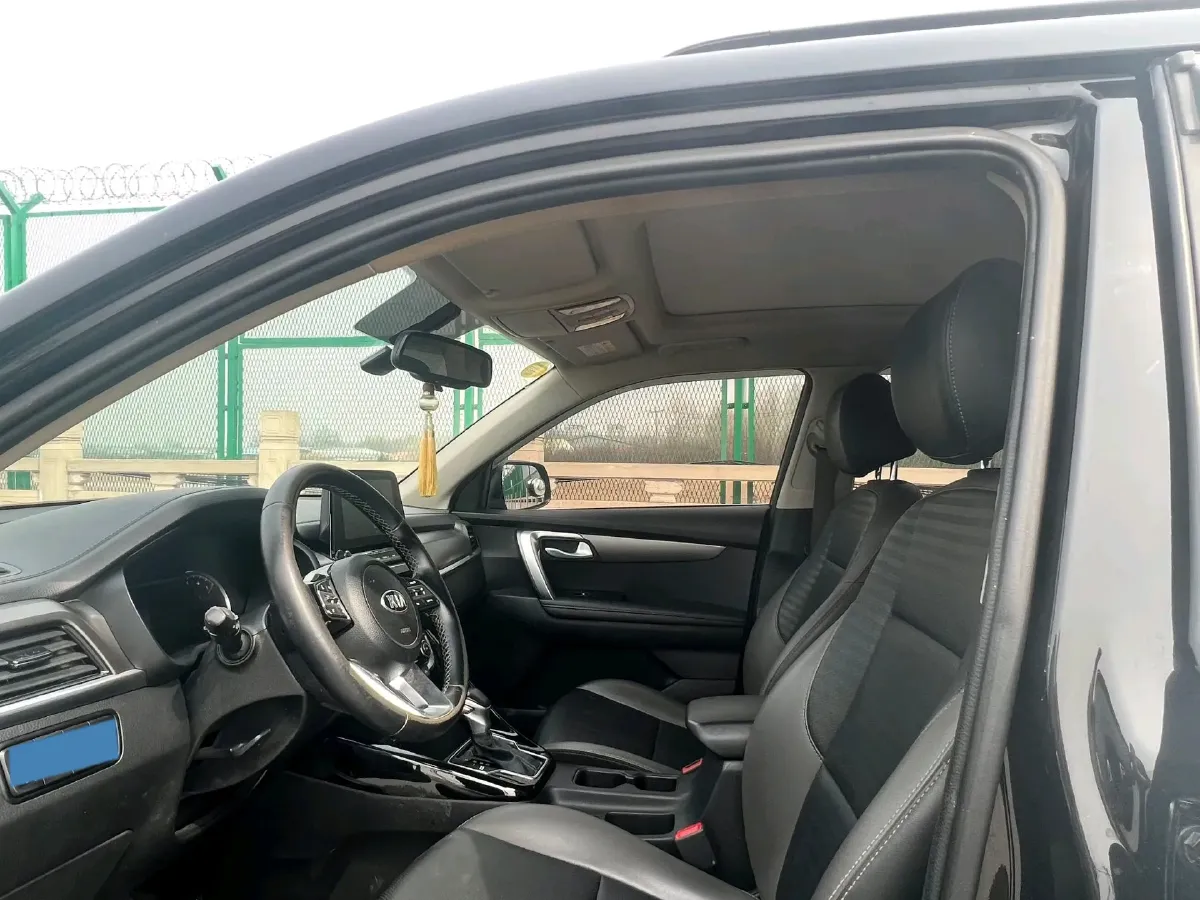 2019 Kia Sportage R 2.0L 160HP L4 6AT,autocango,china used car exporter,china ev exporter,chinese used car exporter,chinese used ev exporter