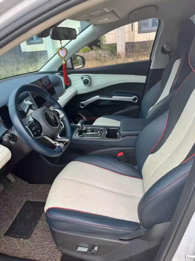 2022 Foton Grand General G7 2.0T 238HP L4 8AT,autocango,china used car exporter,china ev exporter,chinese used car exporter,chinese used ev exporter