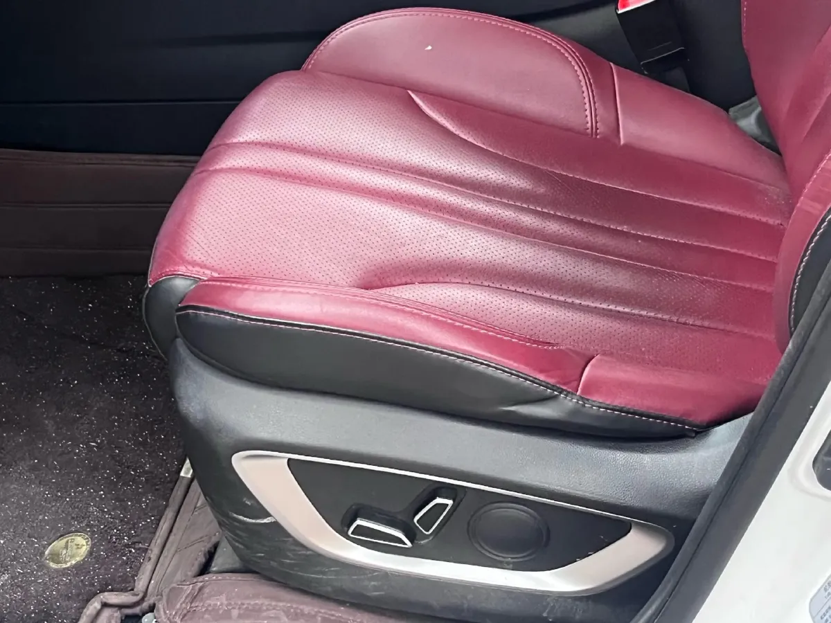 2020 ChangAn CS75 Plus 1.5T 178HP L4 6AT,autocango,china used car exporter,china ev exporter,chinese used car exporter,chinese used ev exporter