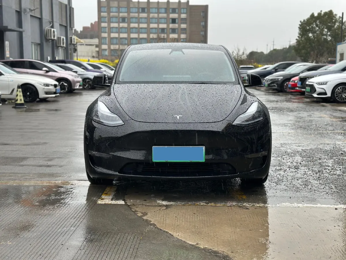 2022 Tesla Model Y BEV 60KWH,autocango,china used car exporter,china ev exporter,chinese used car exporter,chinese used ev exporter