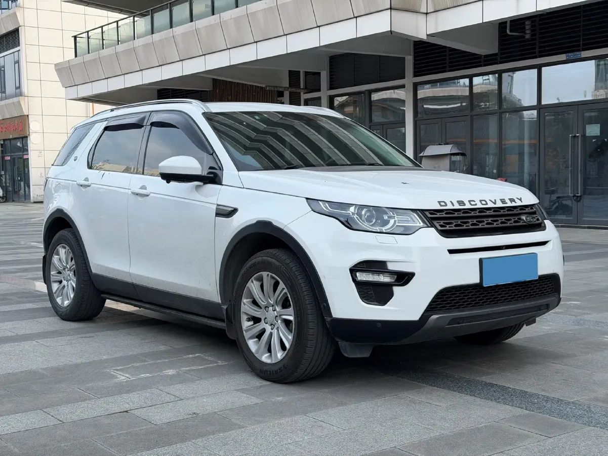 2018 Land Rover Discovery Sport 2.0T 241HP L4 9AT,autocango,china used car exporter,china ev exporter,chinese used car exporter,chinese used ev exporter