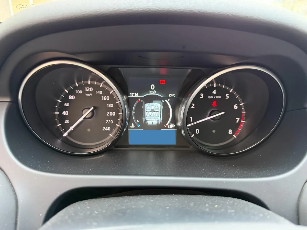 2018 Land Rover Discovery Sport 2.0T 241HP L4 9AT,autocango,china used car exporter,china ev exporter,chinese used car exporter,chinese used ev exporter