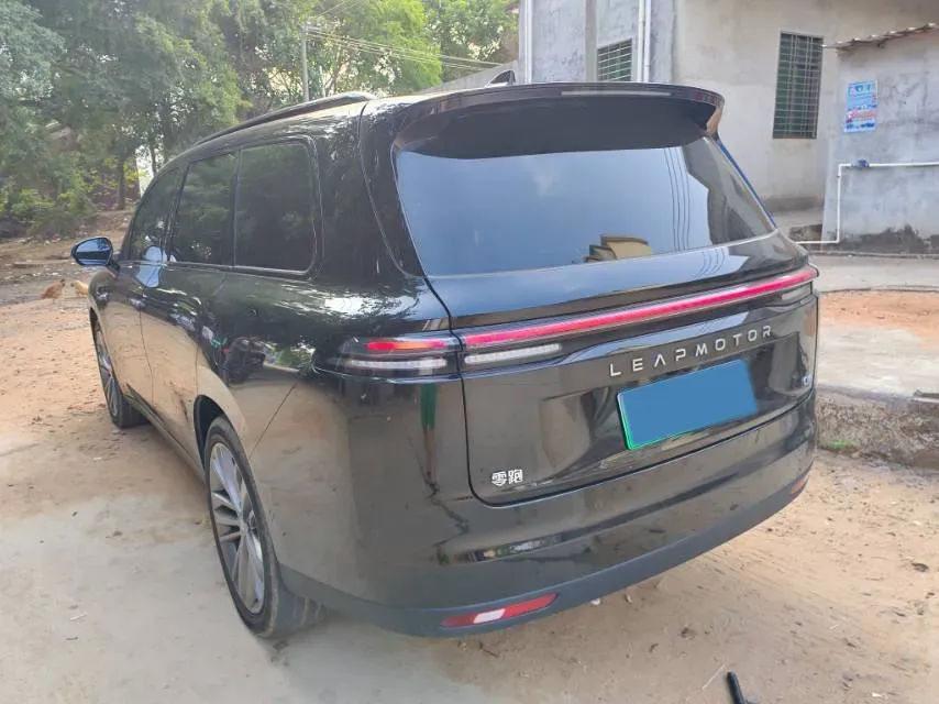 2024 Leapmotor C16 BEV 67.7KWH,autocango,china used car exporter,china ev exporter,chinese used car exporter,chinese used ev exporter