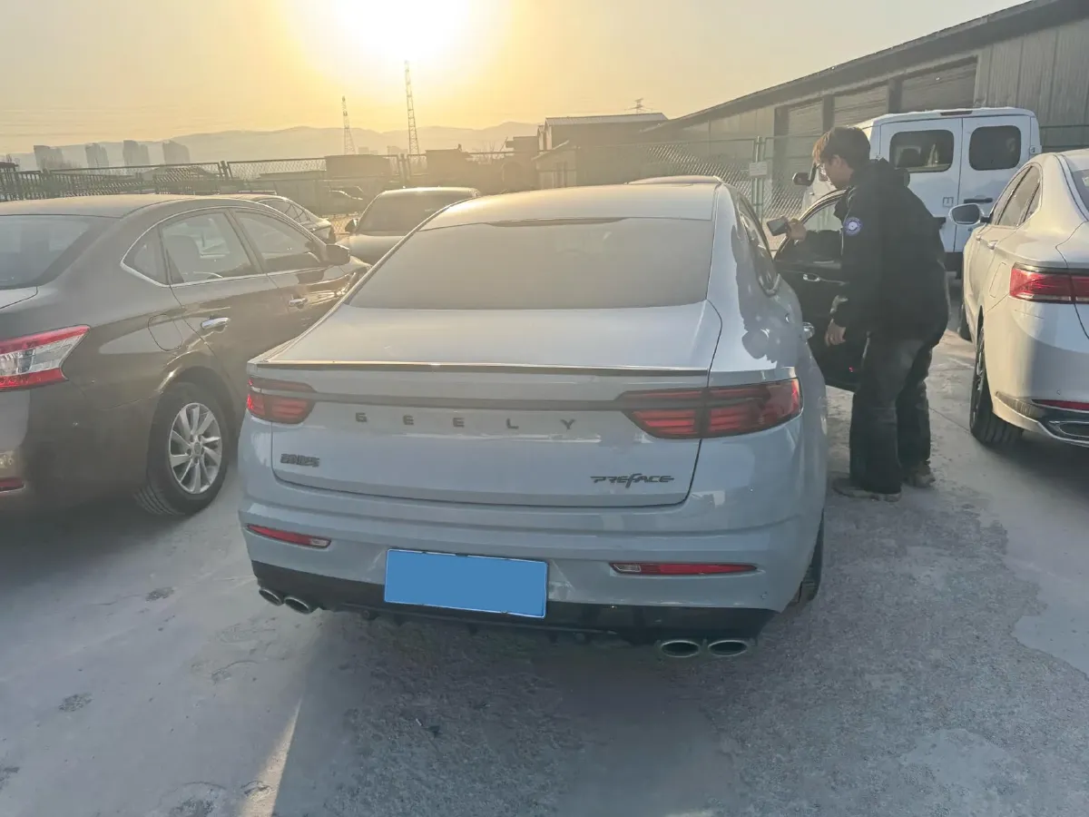 2021 Geely Preface 2.0T 190HP L4 7DCT,autocango,china used car exporter,china ev exporter,chinese used car exporter,chinese used ev exporter