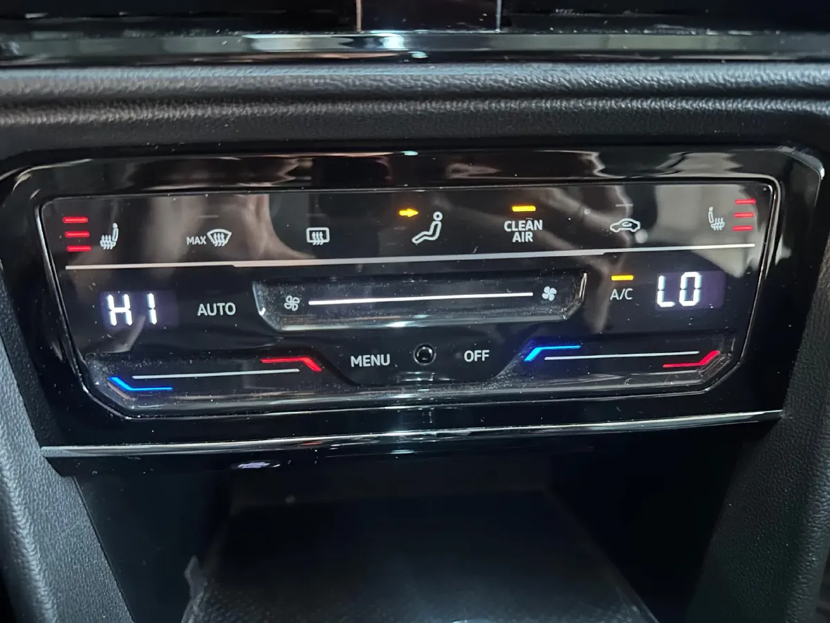 2021 Volkswagen Tharu 1.4T 150HP L4 7DCT,autocango,china used car exporter,china ev exporter,chinese used car exporter,chinese used ev exporter