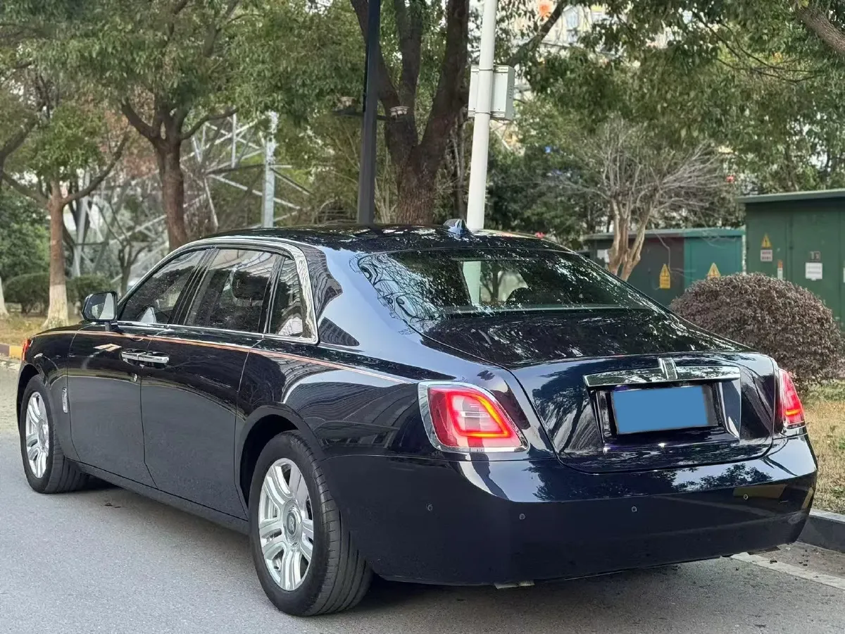 2021 Rolls-Royce Ghost 6.7T 571HP V12 8AT,autocango,china used car exporter,china ev exporter,chinese used car exporter,chinese used ev exporter