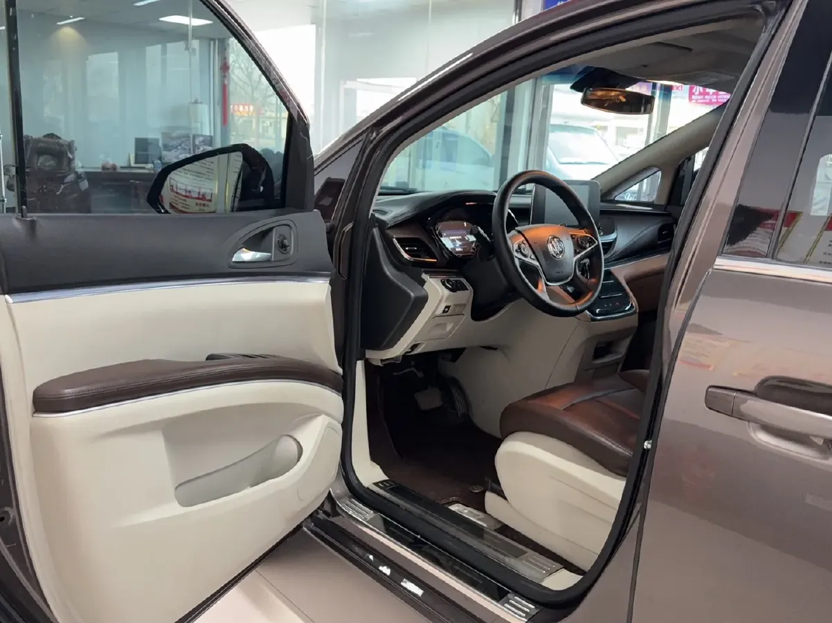 2021 Buick GL8 2.0T 237HP L4 9AT,autocango,china used car exporter,china ev exporter,chinese used car exporter,chinese used ev exporter