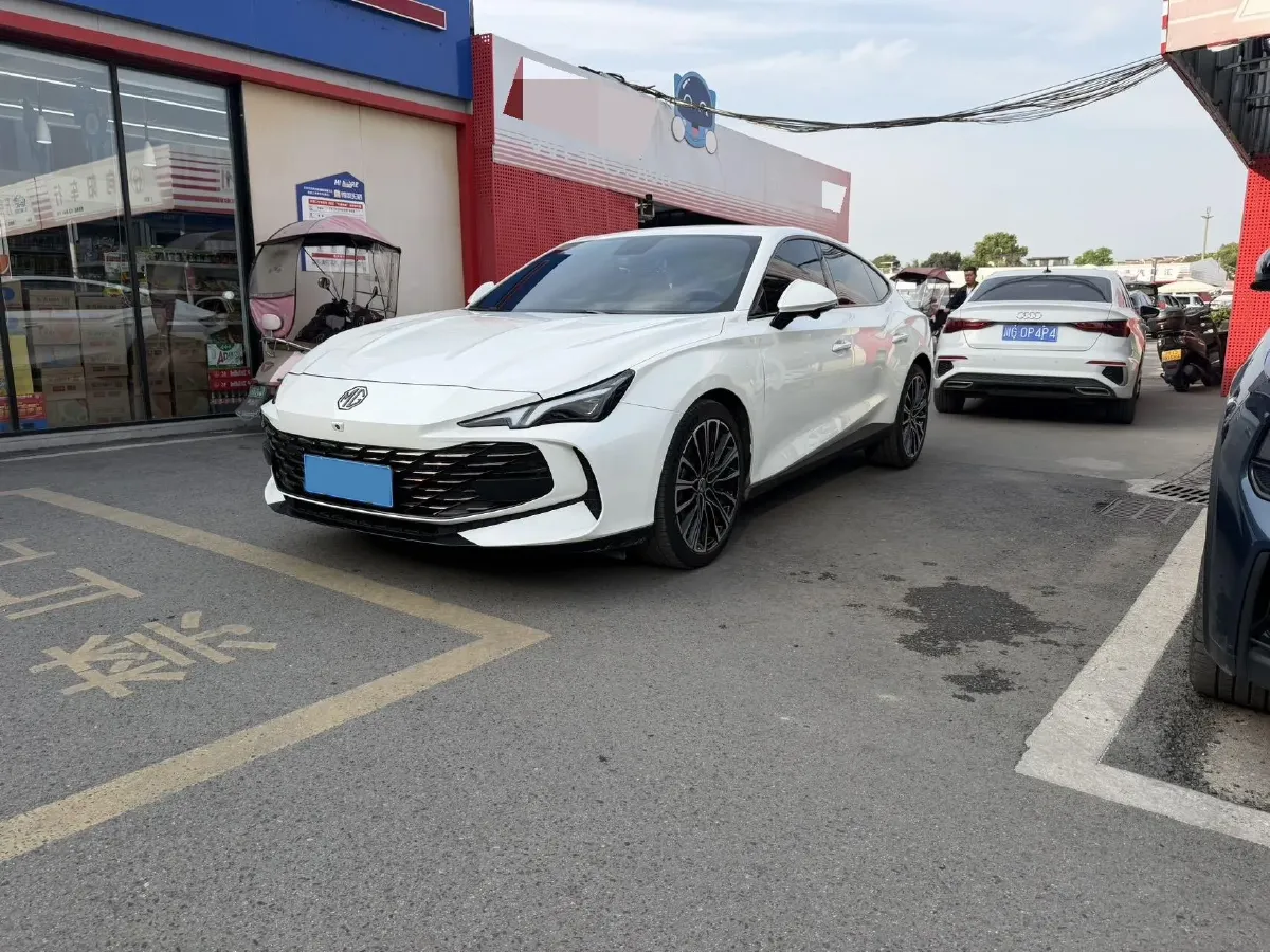 2023 MG 7 2.0T 261HP L4 9AT,autocango,china used car exporter,china ev exporter,chinese used car exporter,chinese used ev exporter