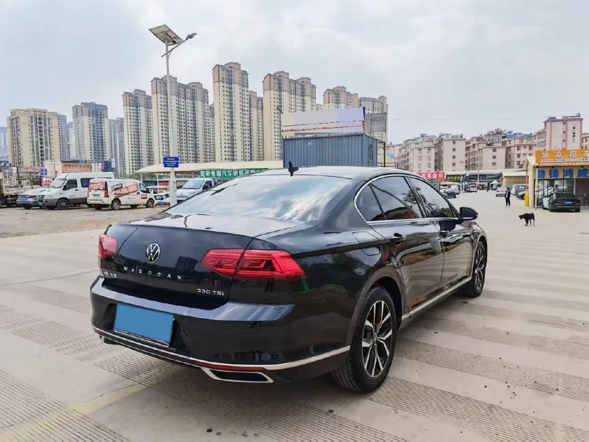 2020 Volkswagen Magotan 2.0T 186HP L4 7DCT,autocango,china used car exporter,china ev exporter,chinese used car exporter,chinese used ev exporter