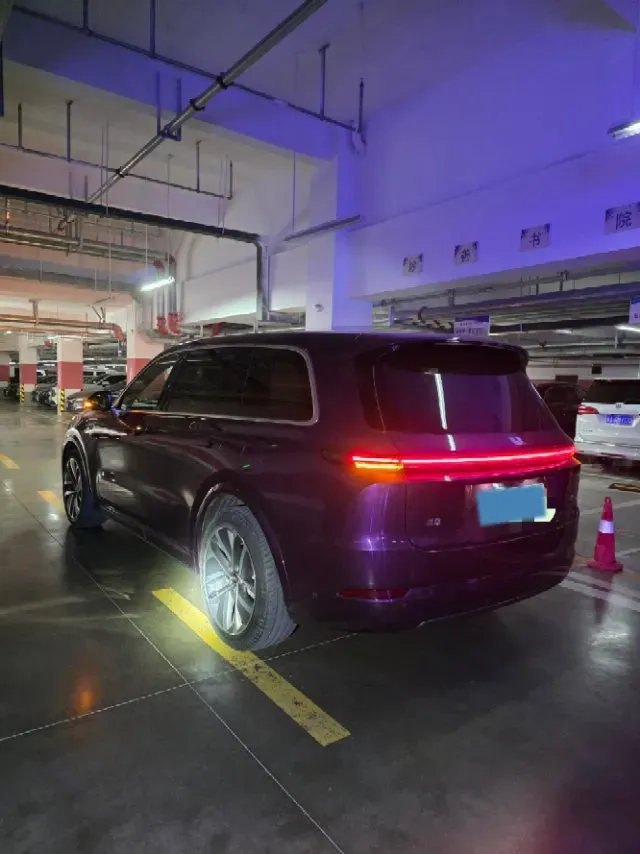 2023 Li L9 Range Extended 154HP REEV 42.6KWH,autocango,china used car exporter,china ev exporter,chinese used car exporter,chinese used ev exporter